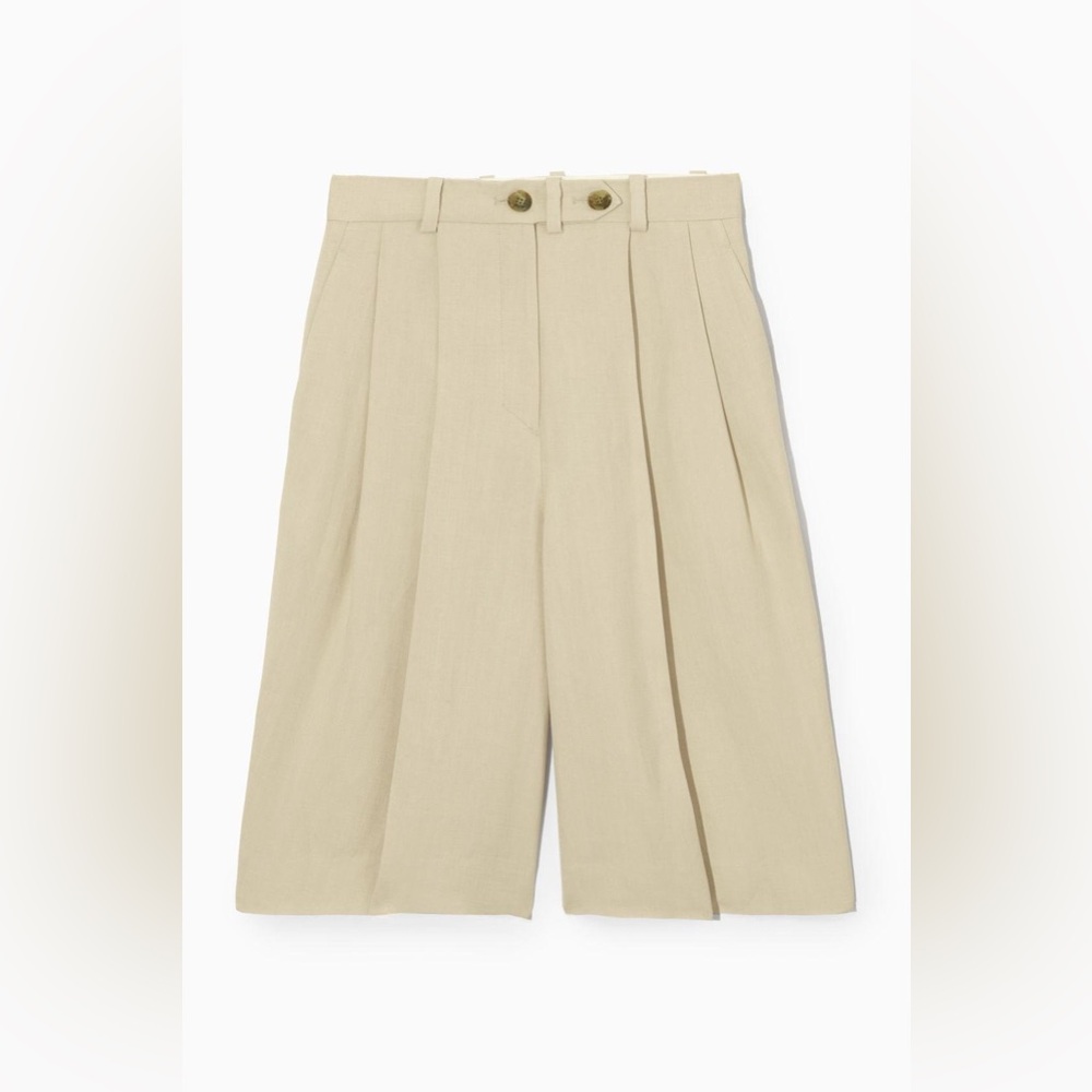 COS Tailored Linen High waisted Bermuda Shorts Light Beige